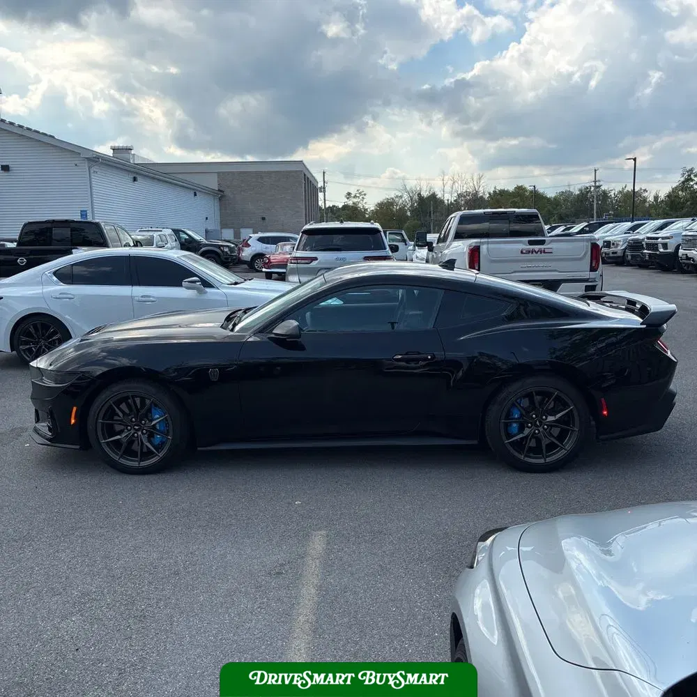 2024 Ford Mustang Dark Horse