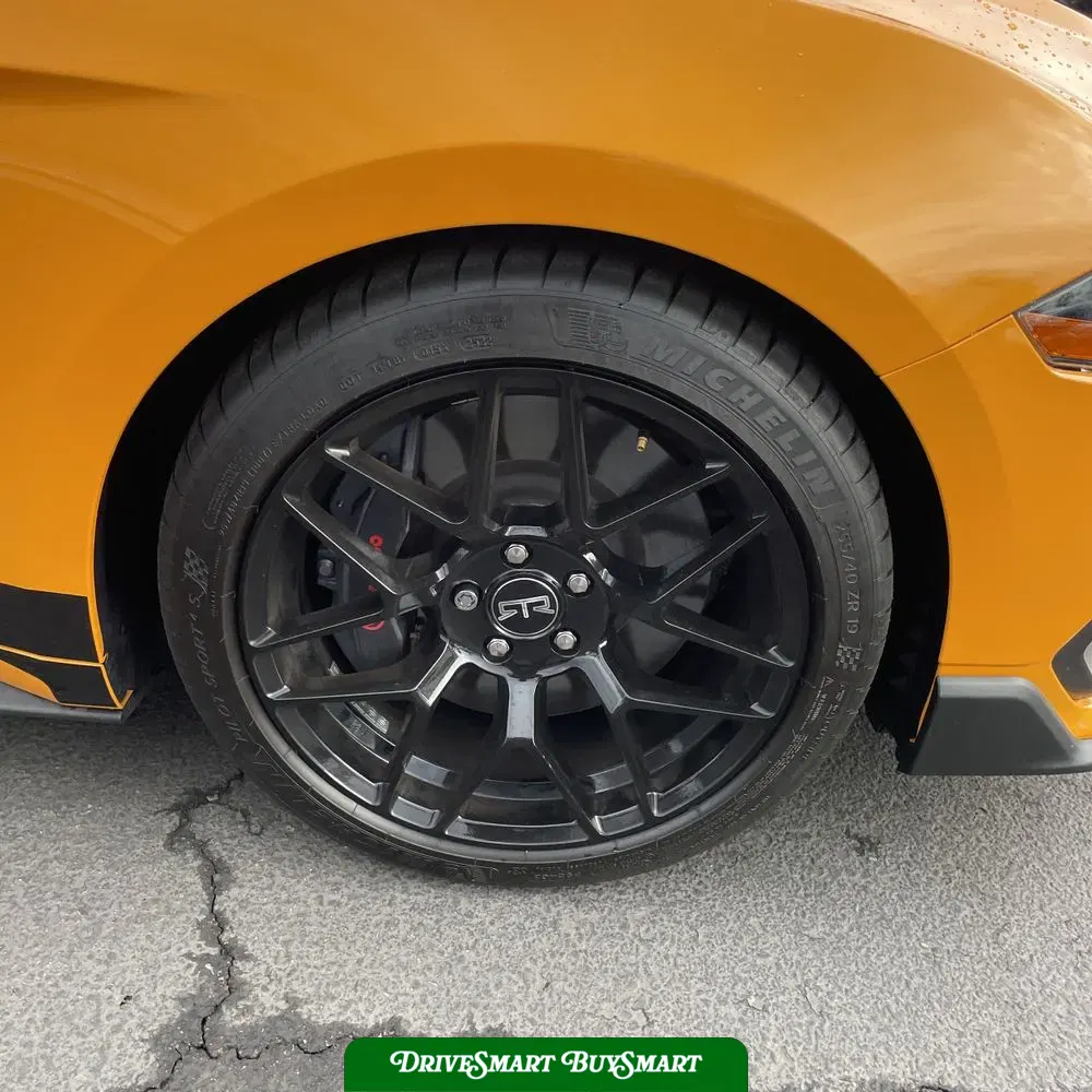 2022 Ford Mustang Mach 1