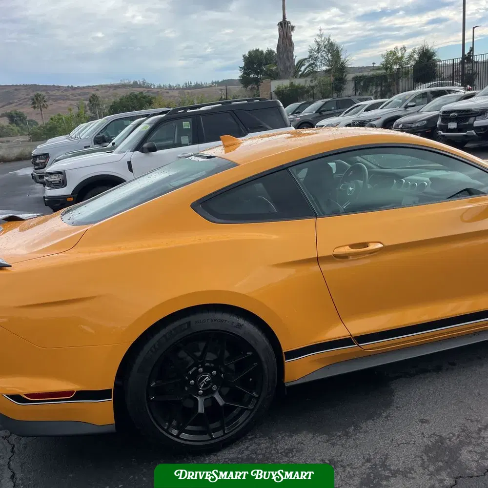 2022 Ford Mustang Mach 1