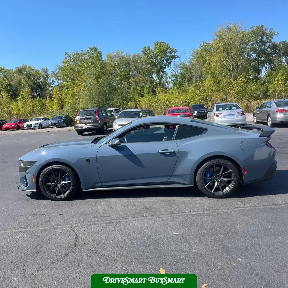 2024 Ford Mustang Dark Horse