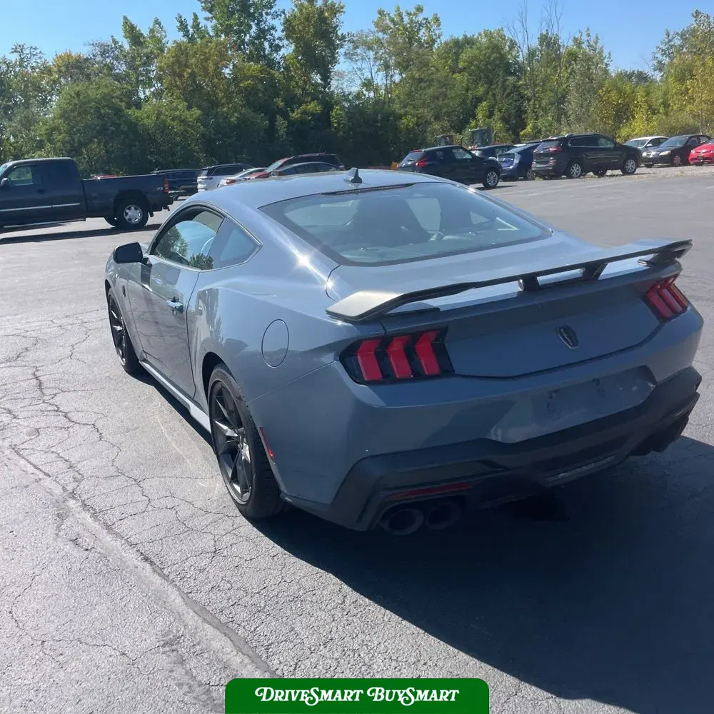2024 Ford Mustang Dark Horse