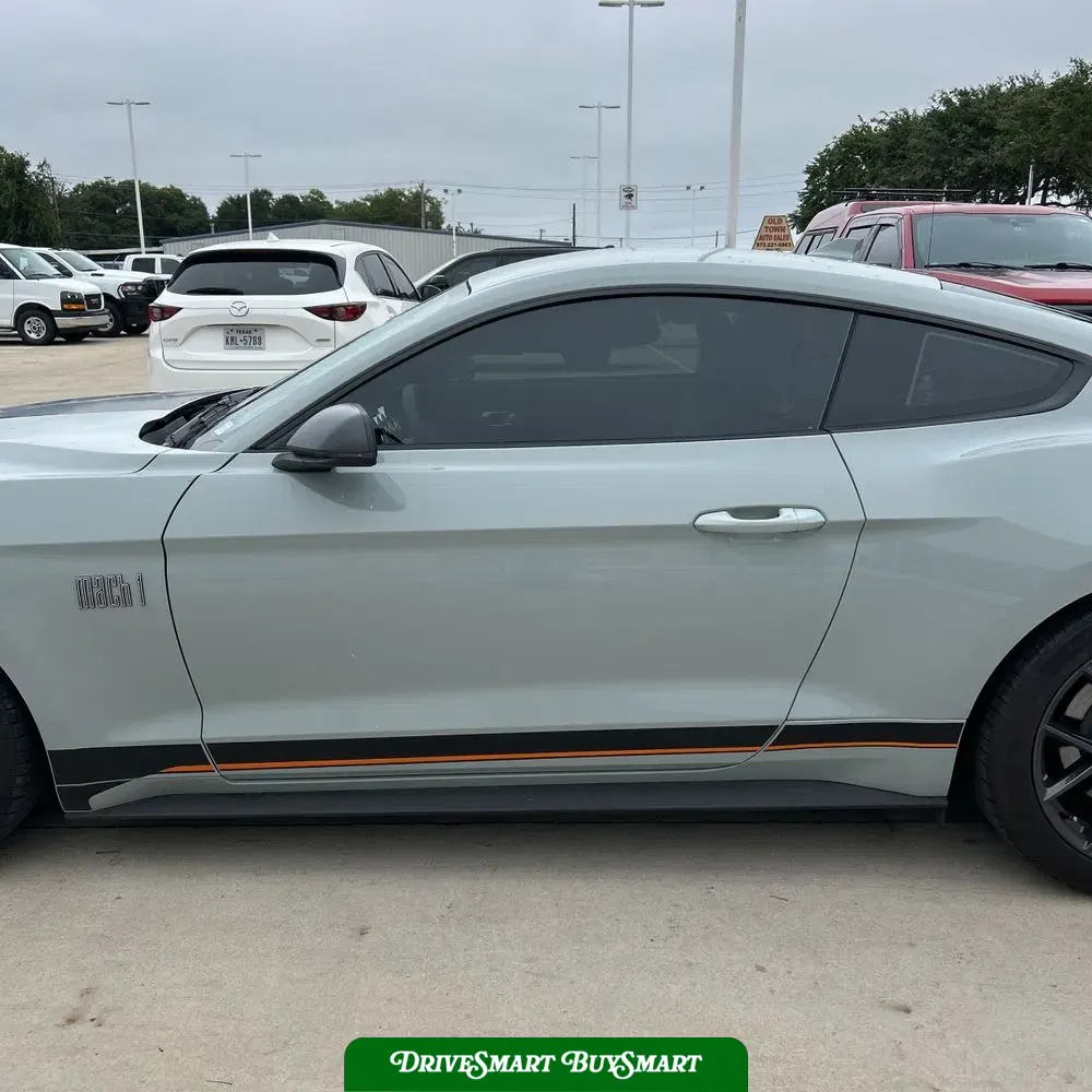 2022 Ford Mustang Mach 1