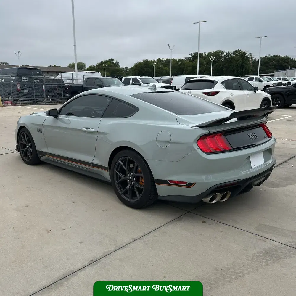 2022 Ford Mustang Mach 1