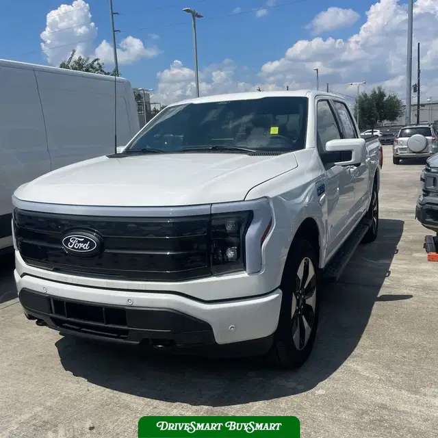 2024 Ford F-150 Lightning Platinum