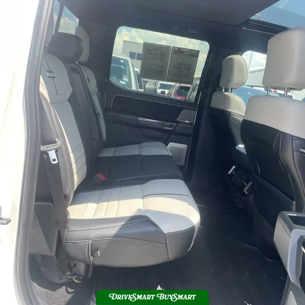 2024 Ford F-150 Lightning Platinum