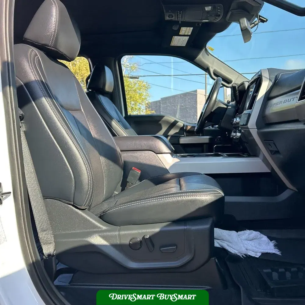 2022 Ford F-350 Super Duty Lariat