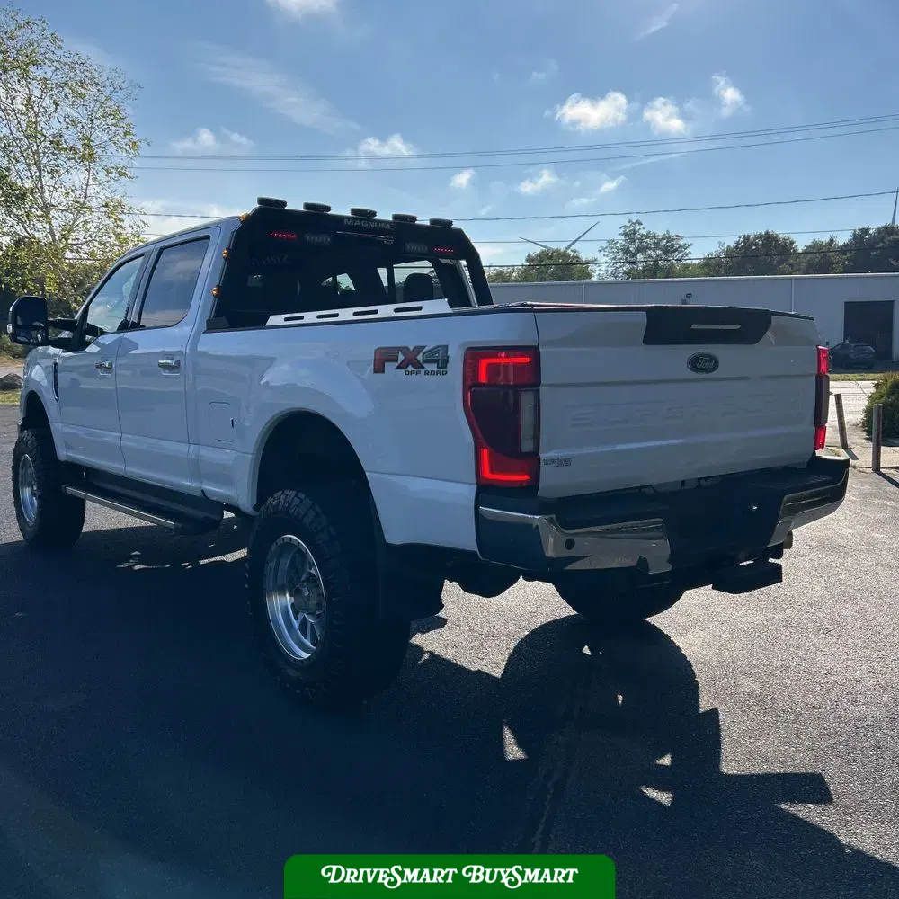 2022 Ford F-350 Super Duty Lariat