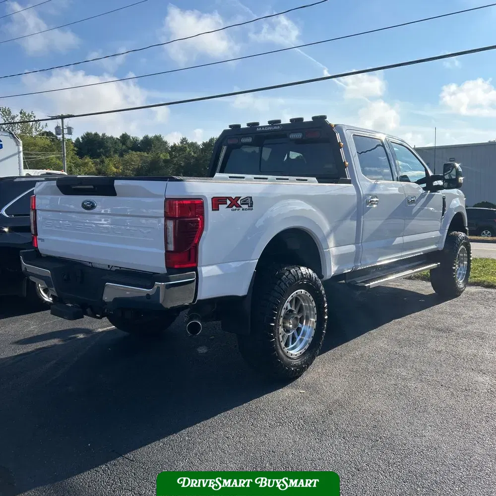 2022 Ford F-350 Super Duty Lariat