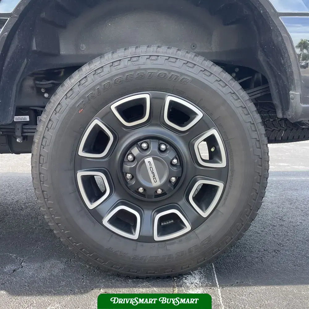2024 Ford F-350 Super Duty Platinum