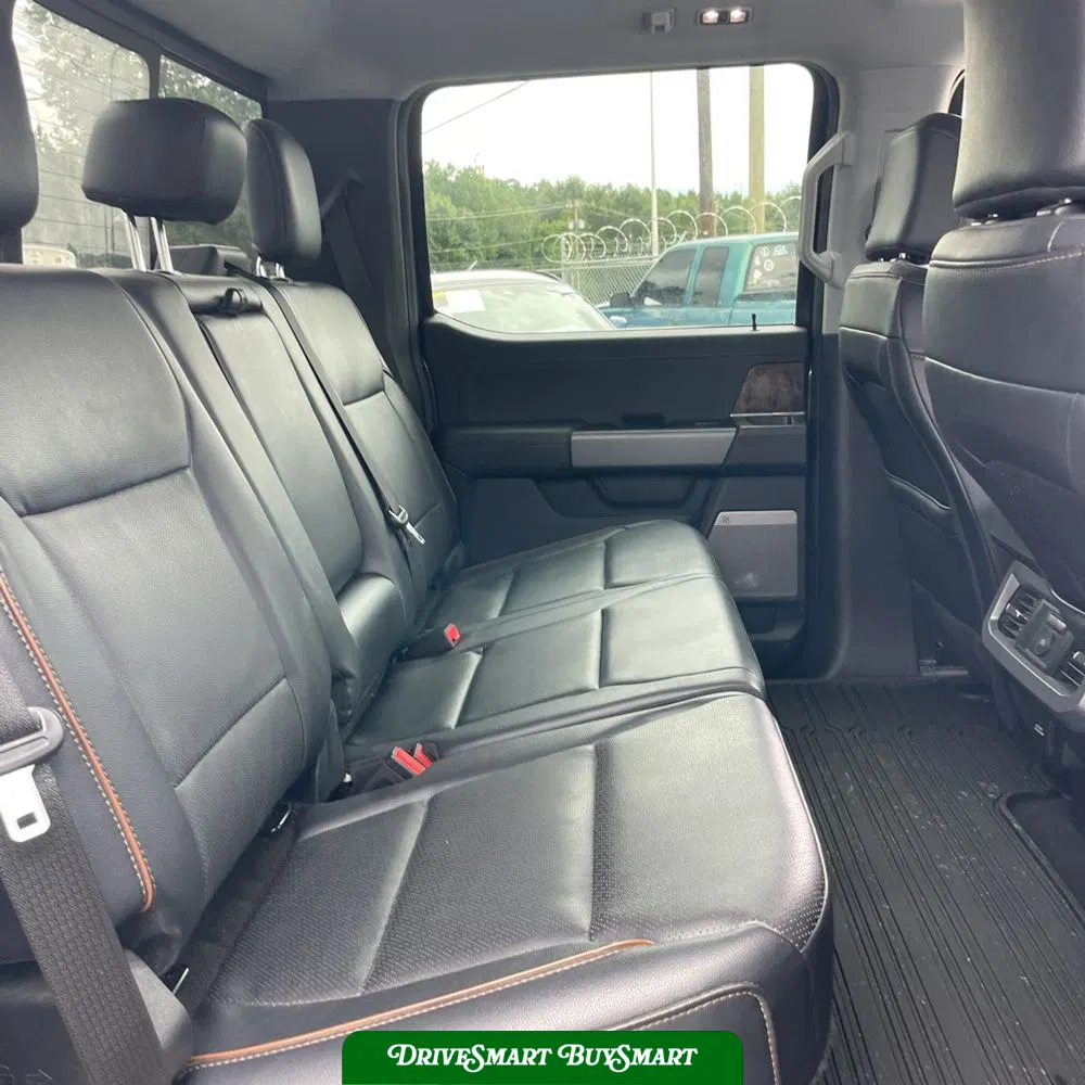 2025 Ford F-350 Super Duty Lariat