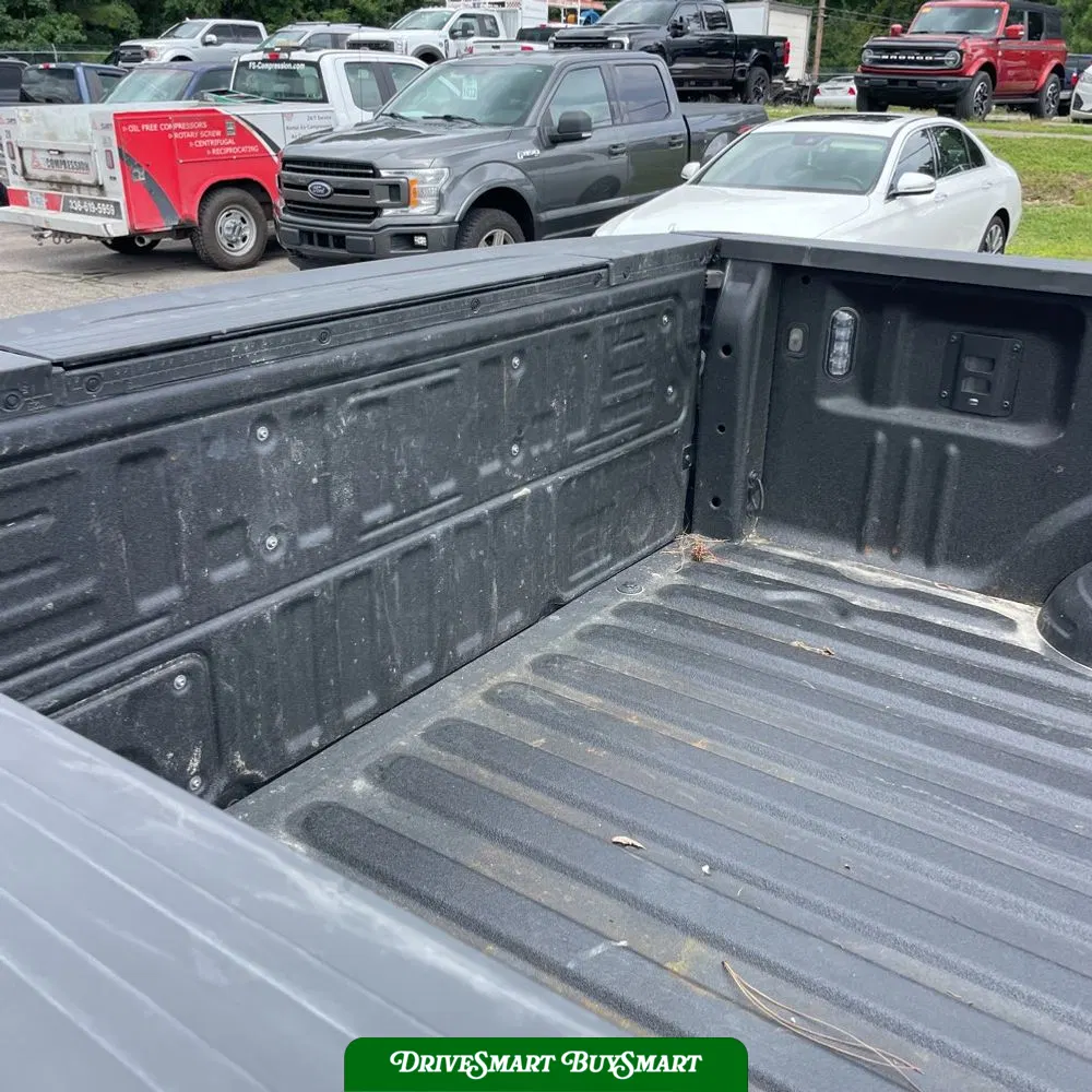 2025 Ford F-350 Super Duty Lariat