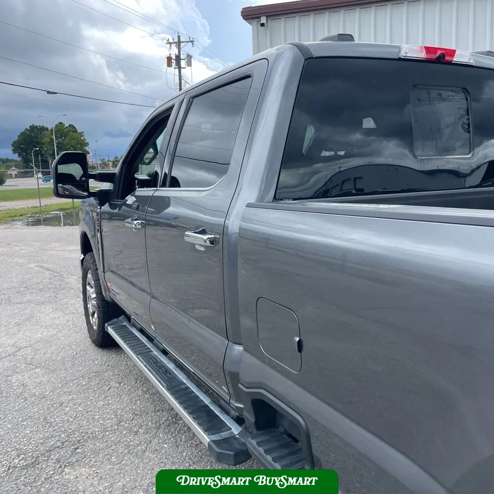2025 Ford F-350 Super Duty Lariat
