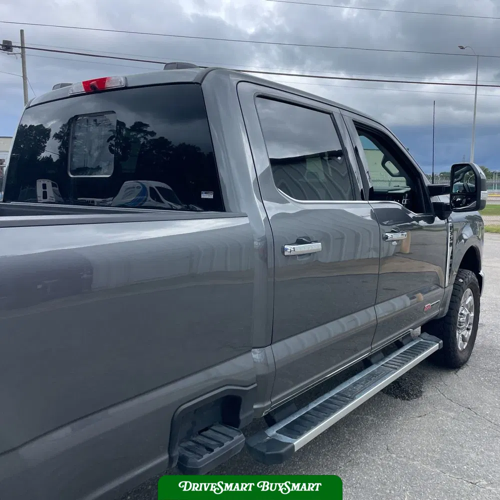 2025 Ford F-350 Super Duty Lariat