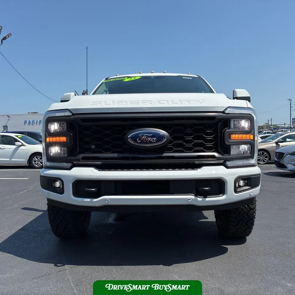 2023 Ford F-350 Super Duty Lariat