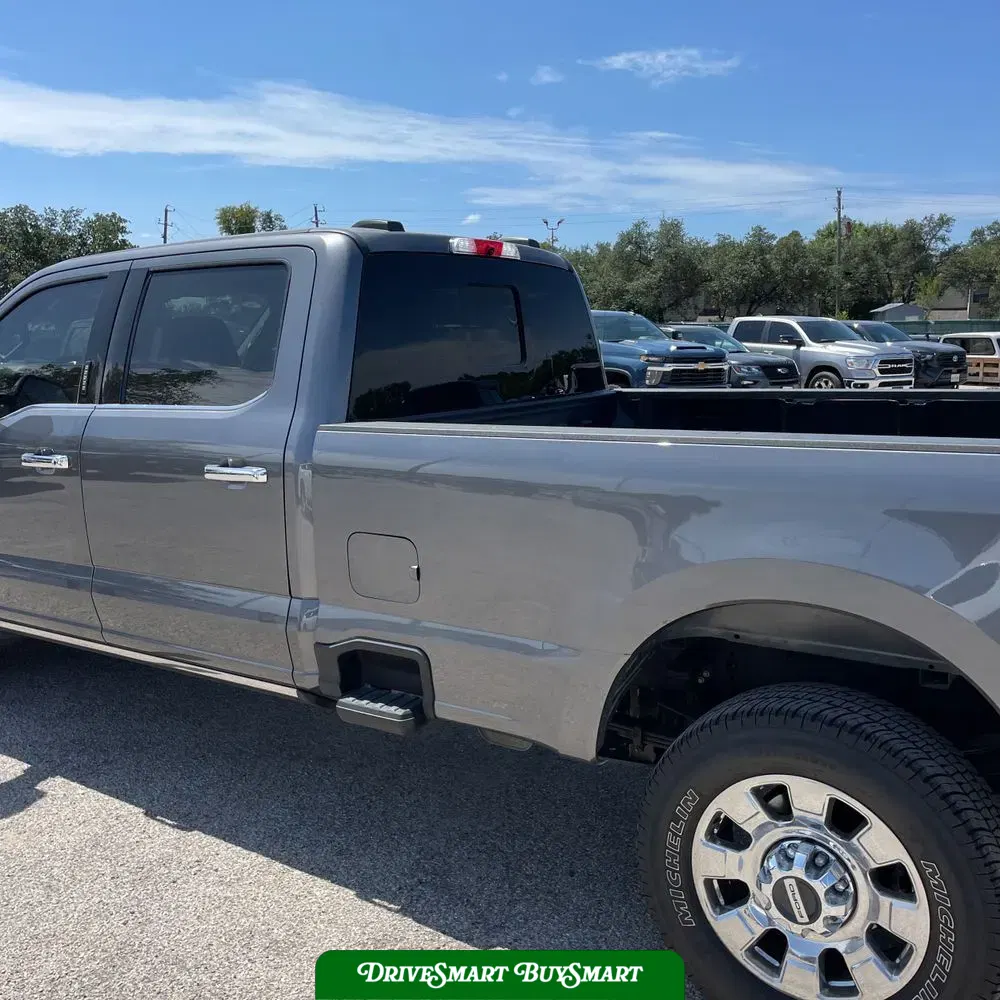 2024 Ford F-350 Super Duty Lariat