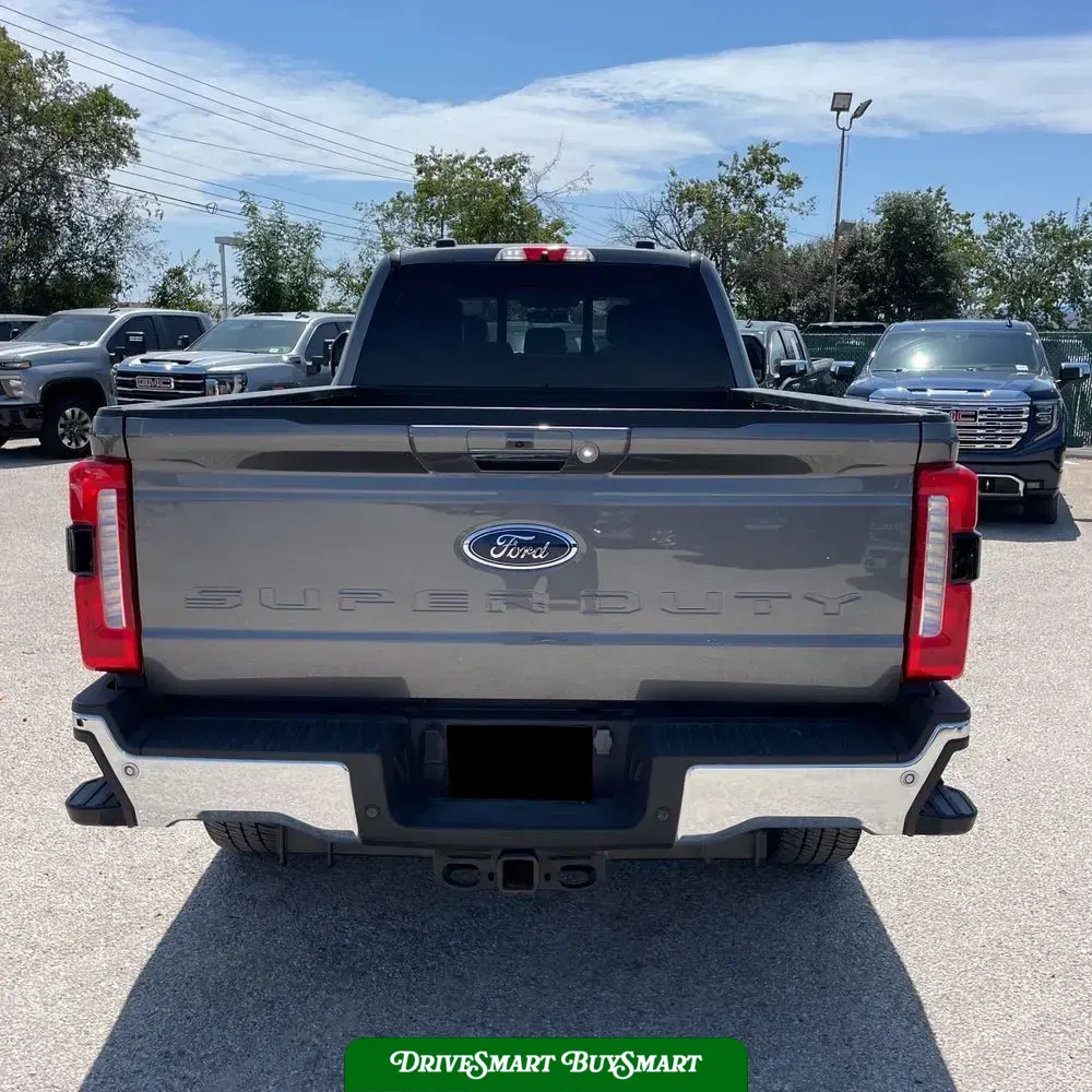 2024 Ford F-350 Super Duty Lariat