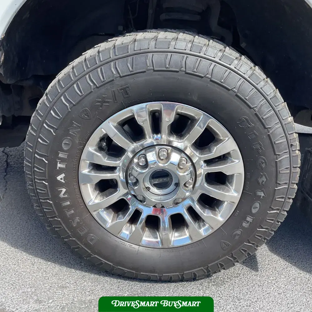2022 Ford F-350 Super Duty Lariat