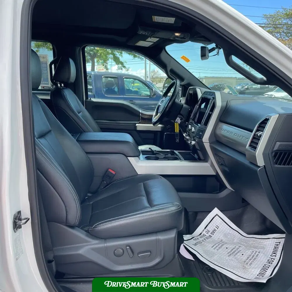 2022 Ford F-350 Super Duty Lariat