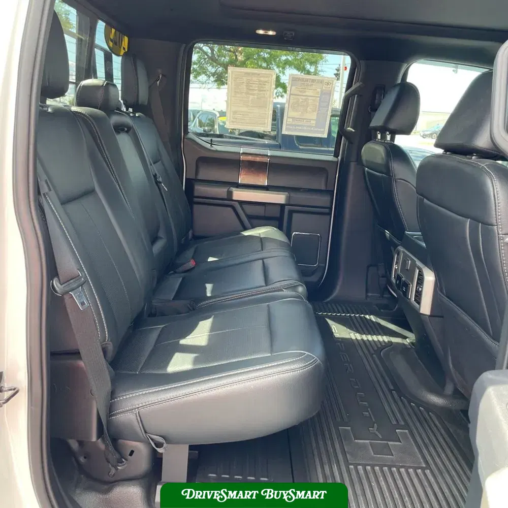 2022 Ford F-350 Super Duty Lariat