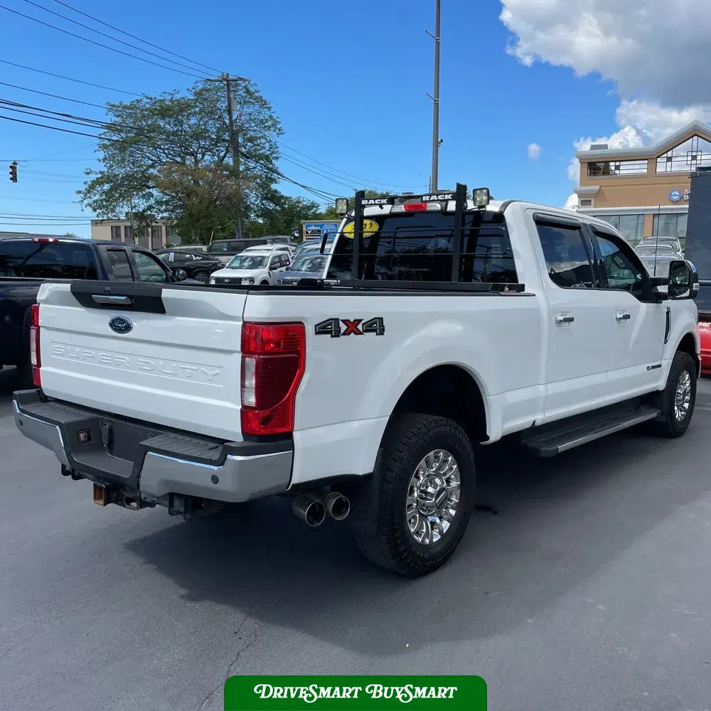 2022 Ford F-350 Super Duty Lariat