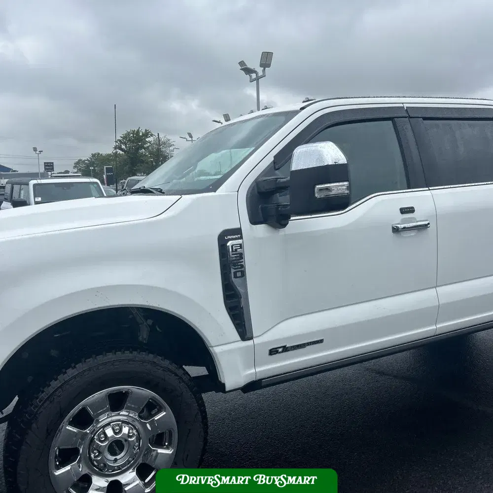 2025 Ford F-350 Super Duty Lariat