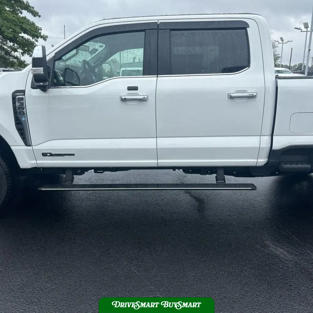 2025 Ford F-350 Super Duty Lariat