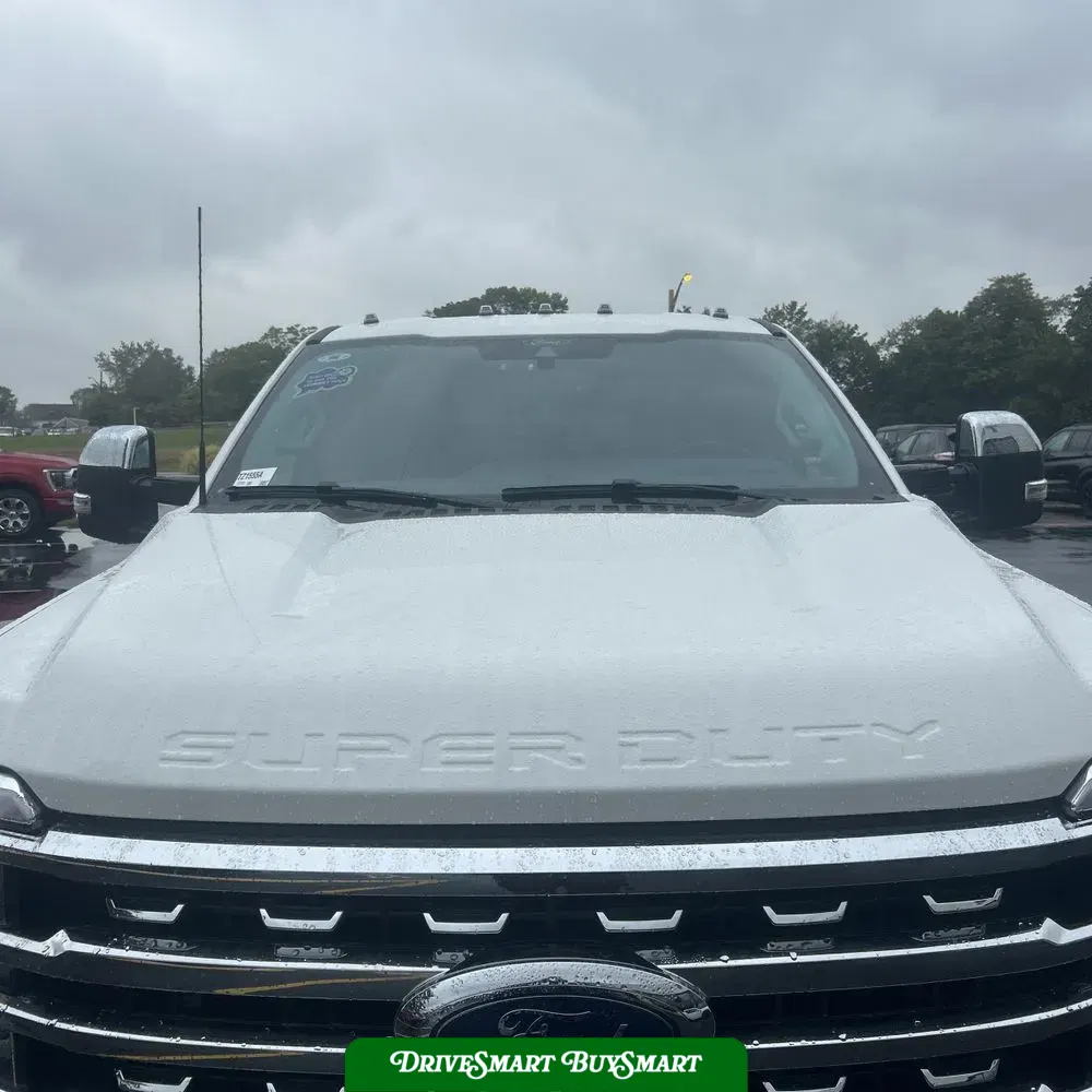 2025 Ford F-350 Super Duty Lariat