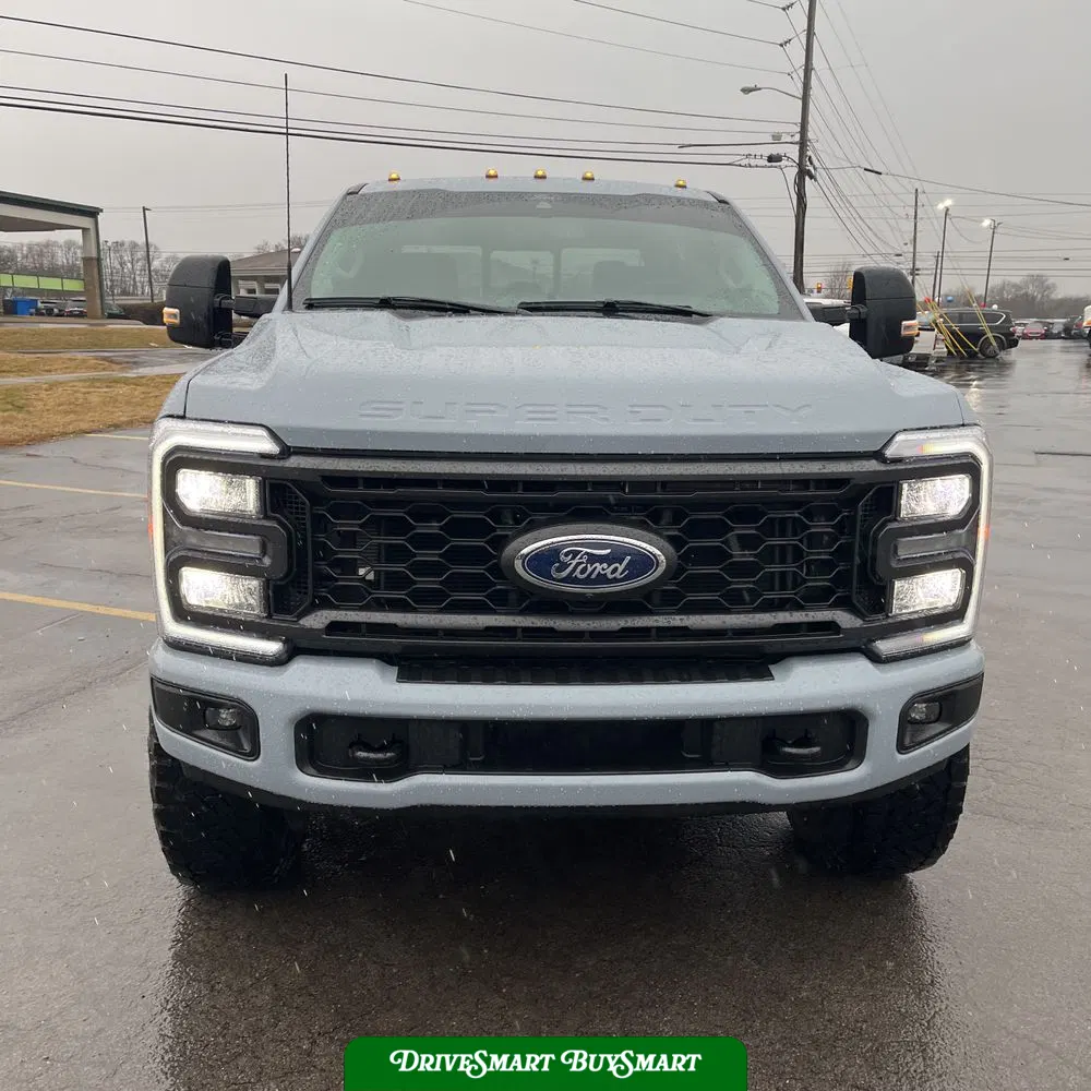 2024 Ford F-350 Super Duty Lariat