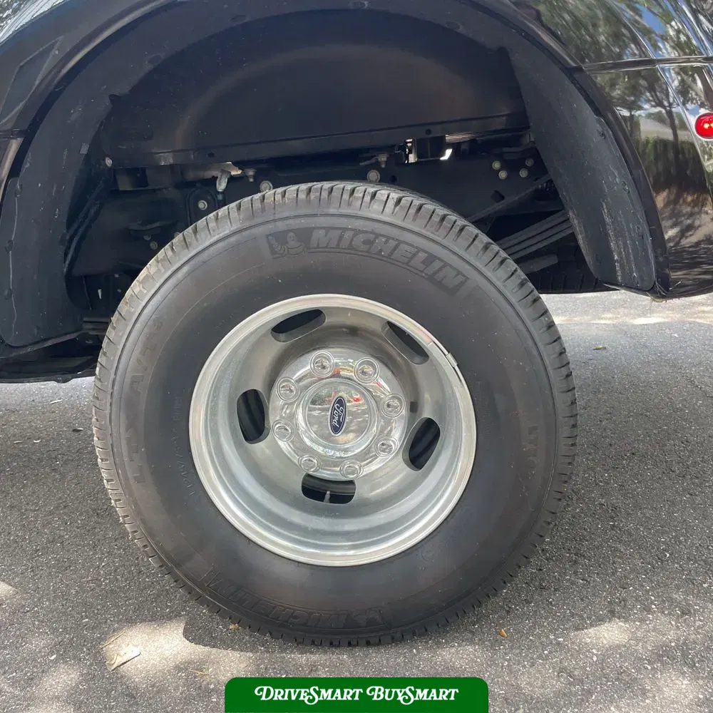 2023 Ford F-350 Super Duty Platinum