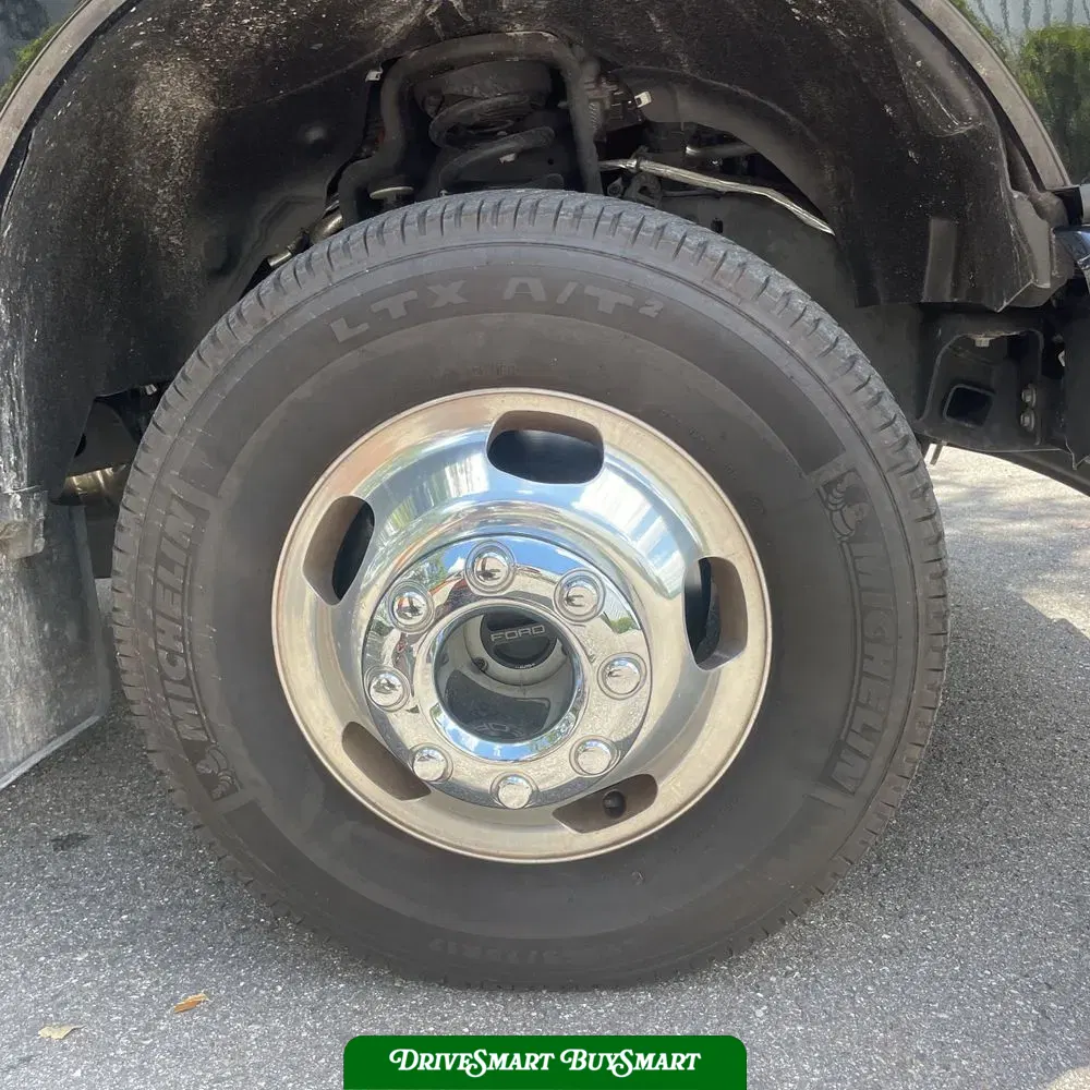 2023 Ford F-350 Super Duty Platinum