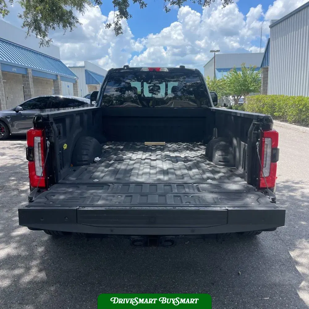 2023 Ford F-350 Super Duty Platinum