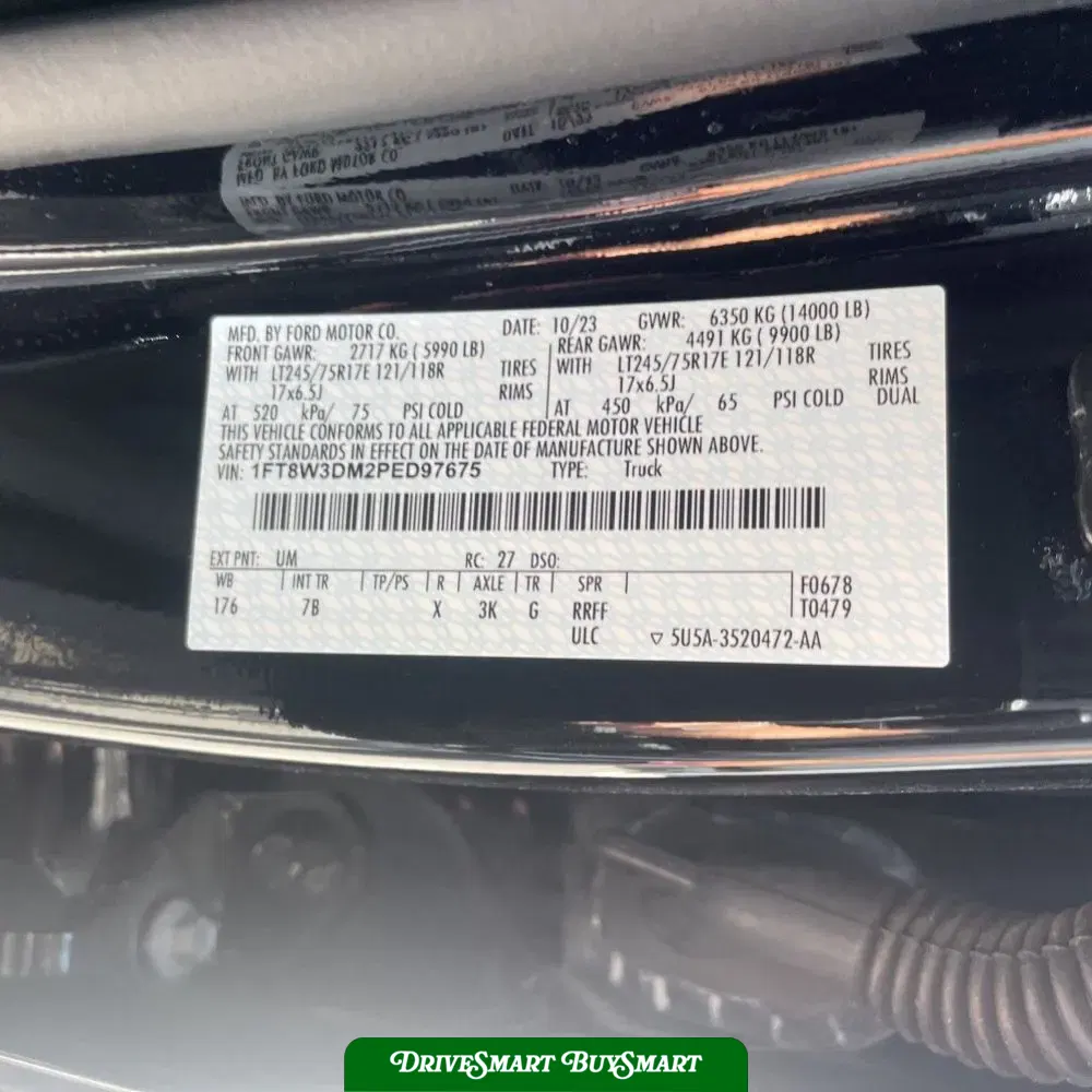 2023 Ford F-350 Super Duty Platinum