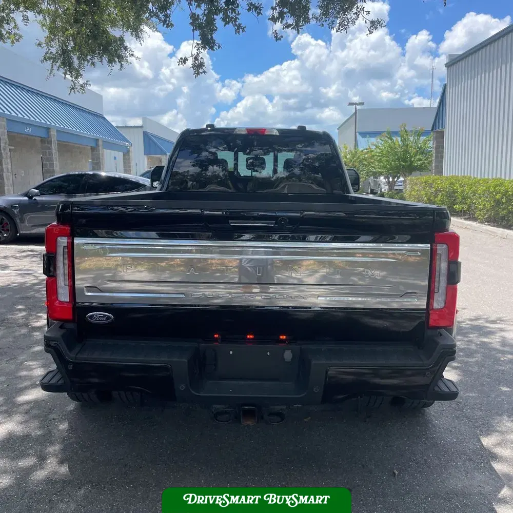 2023 Ford F-350 Super Duty Platinum