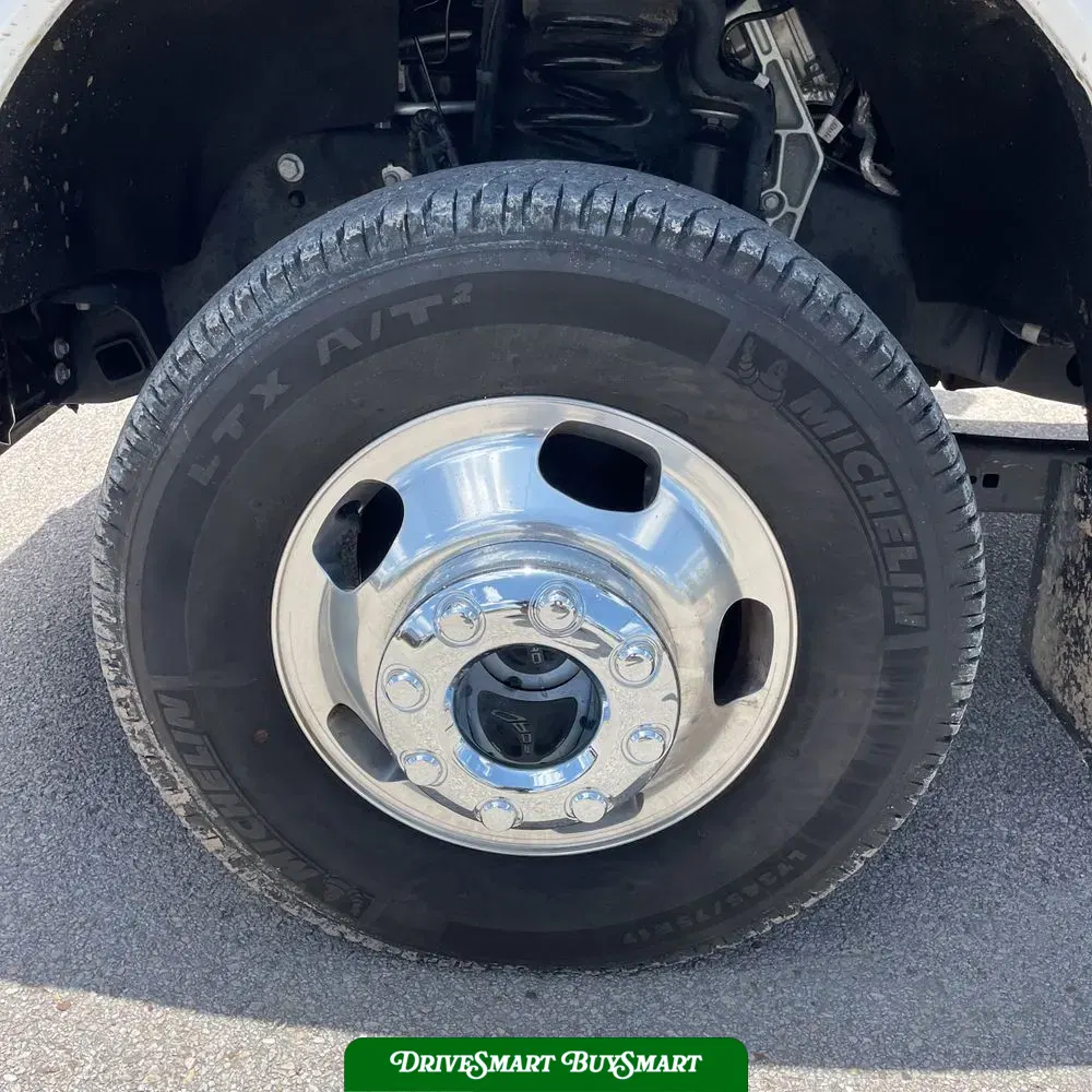 2024 Ford F-350 Super Duty Lariat