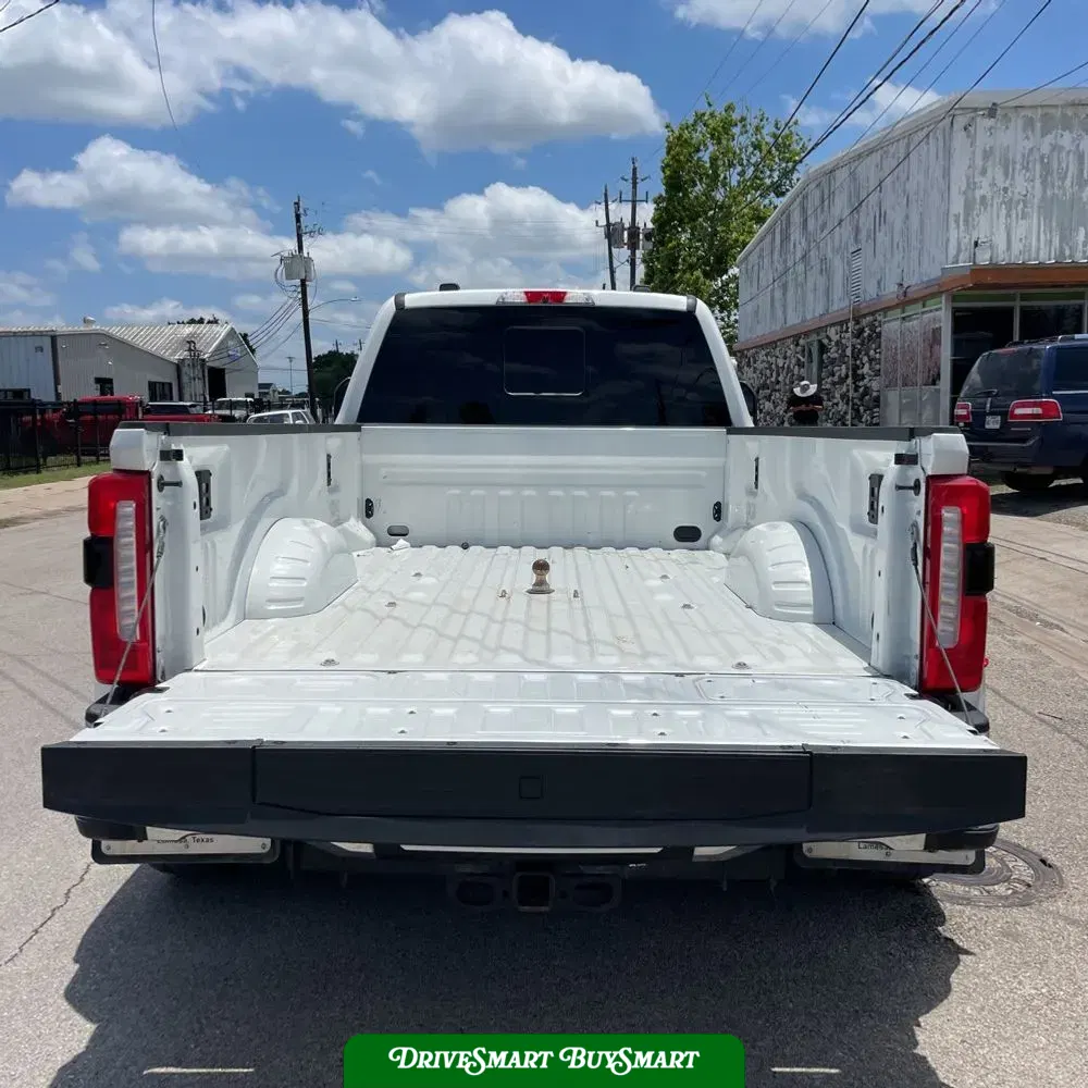 2024 Ford F-350 Super Duty Lariat