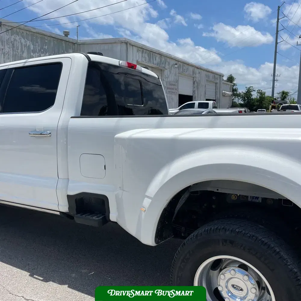 2024 Ford F-350 Super Duty Lariat