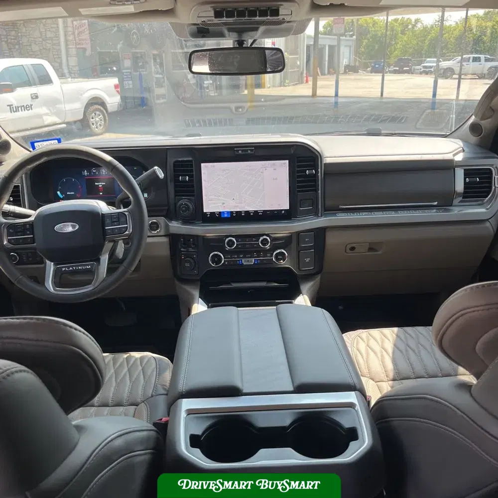 2025 Ford F-350 Super Duty Platinum