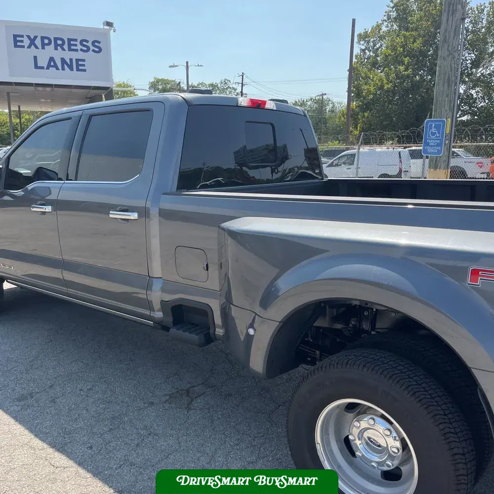 2025 Ford F-350 Super Duty Platinum