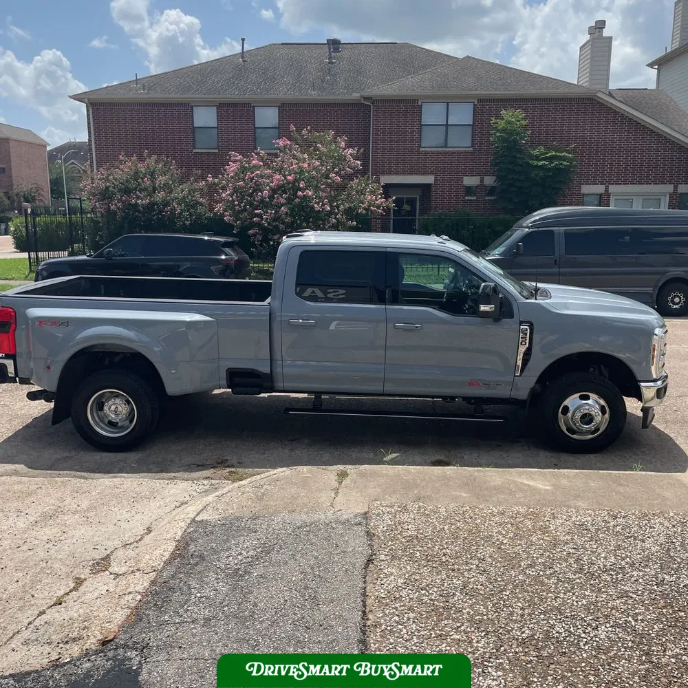 2024 Ford F-350 Super Duty Lariat