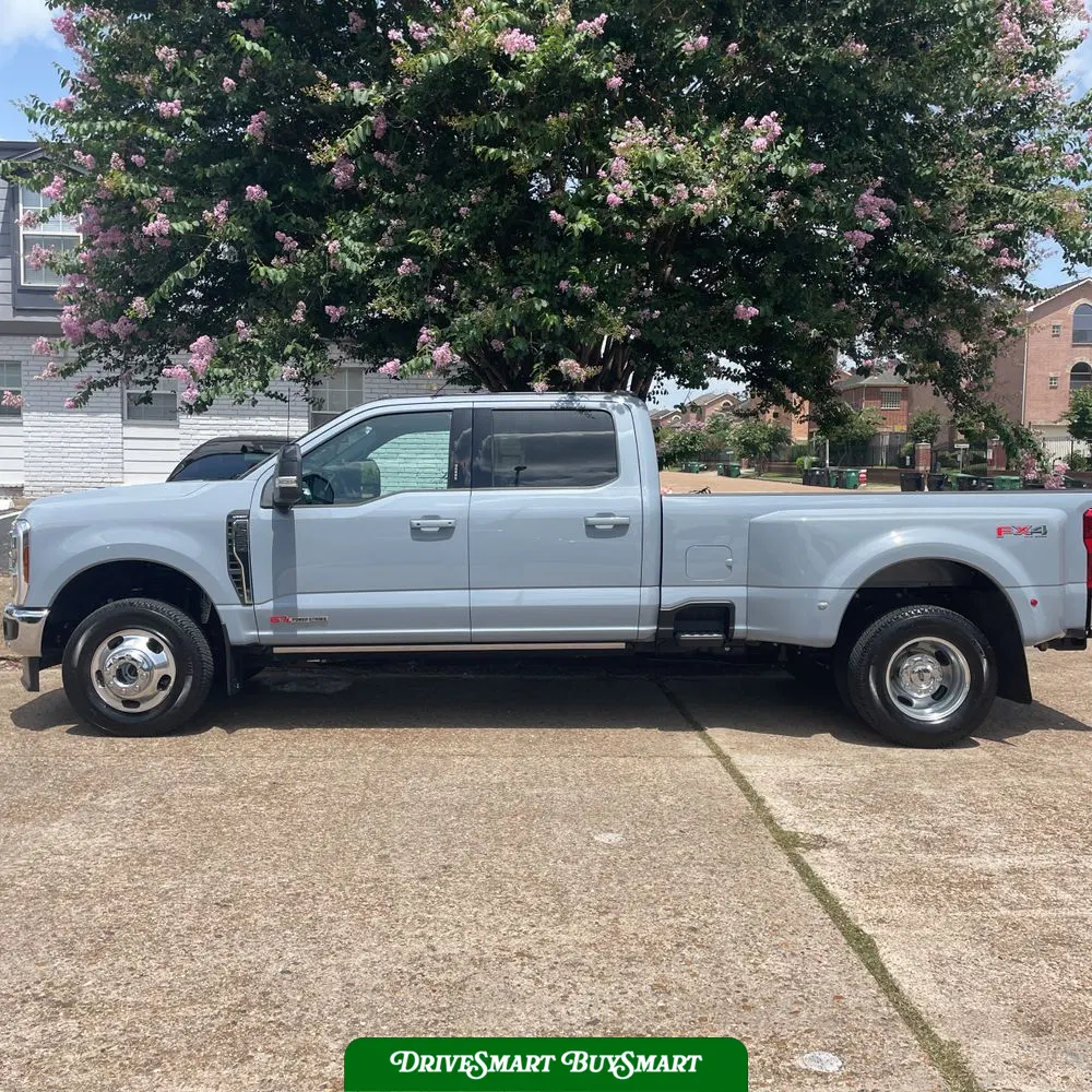 2024 Ford F-350 Super Duty Lariat