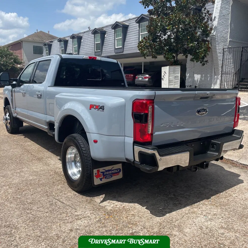 2024 Ford F-350 Super Duty Lariat