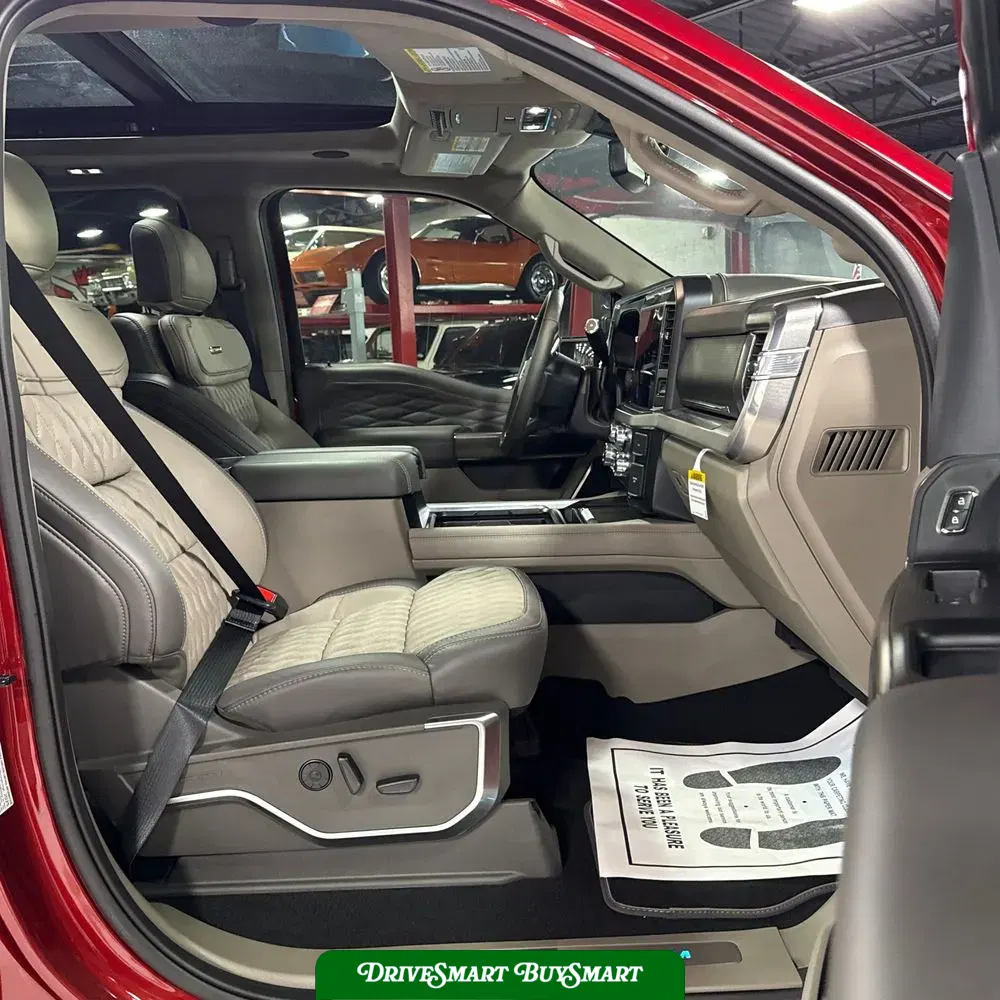2025 Ford F-350 Super Duty Platinum