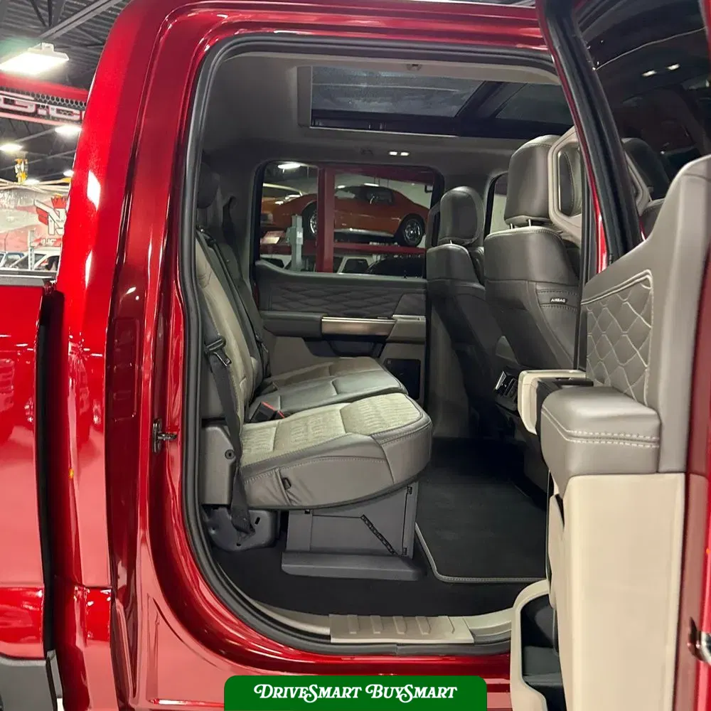 2025 Ford F-350 Super Duty Platinum