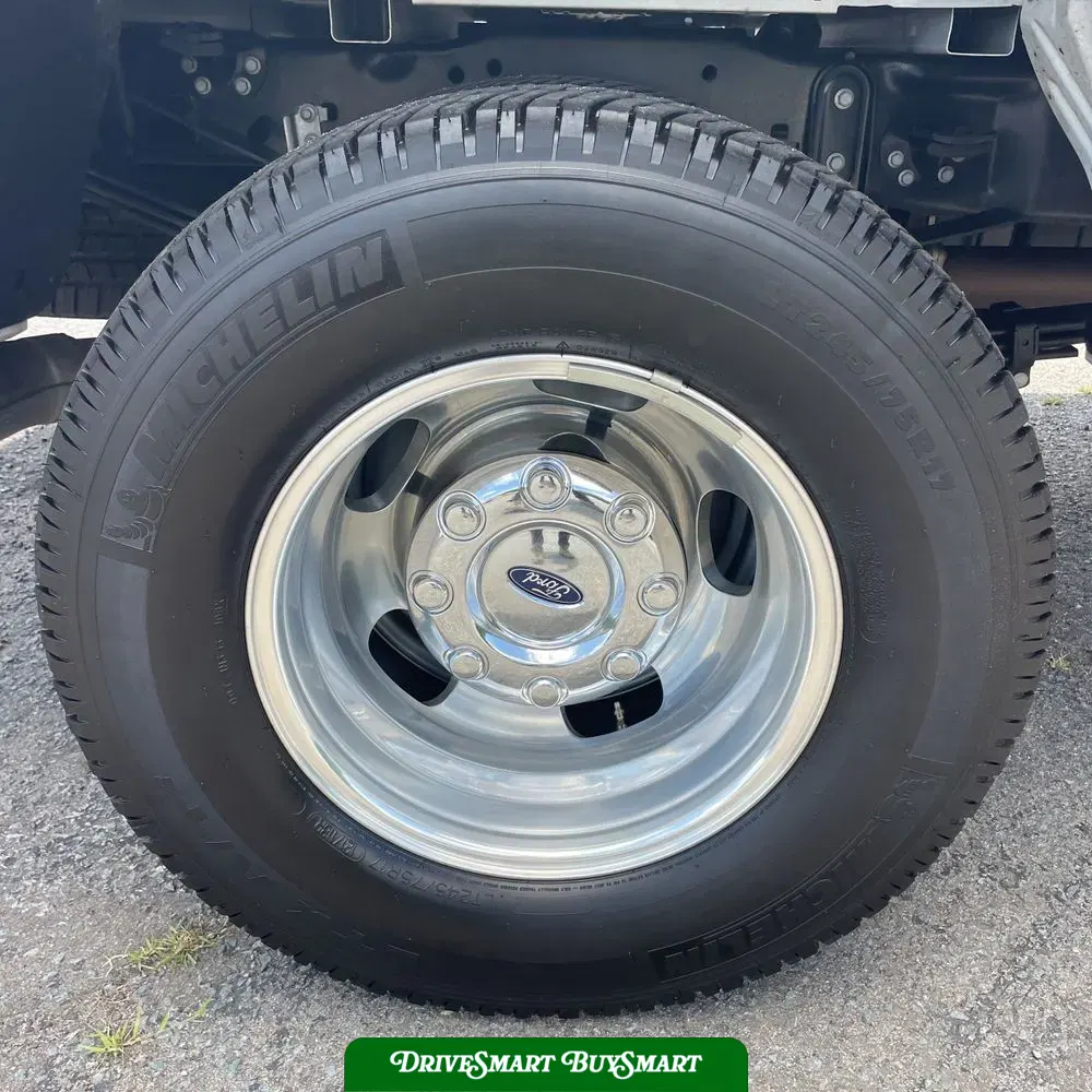 2024 Ford F-350 Super Duty Platinum