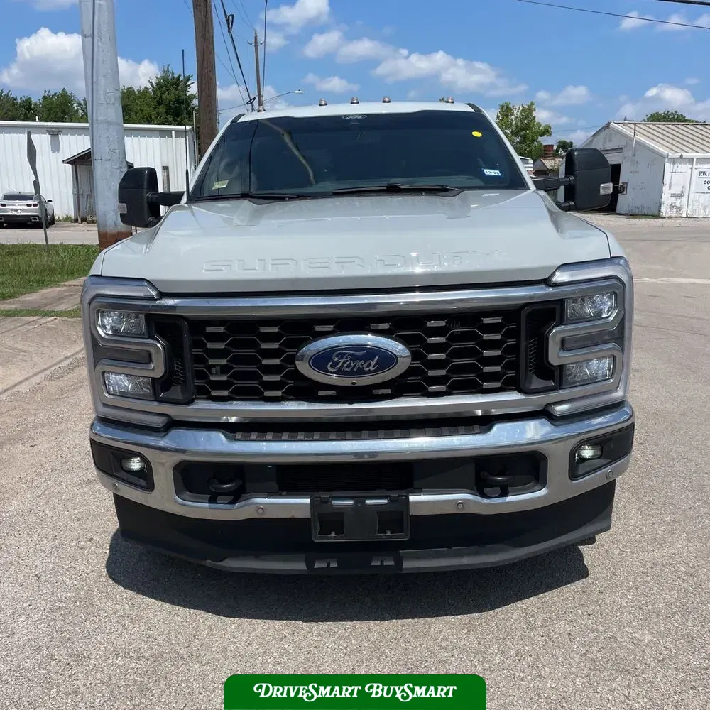 2025 Ford F-350 Super Duty Lariat