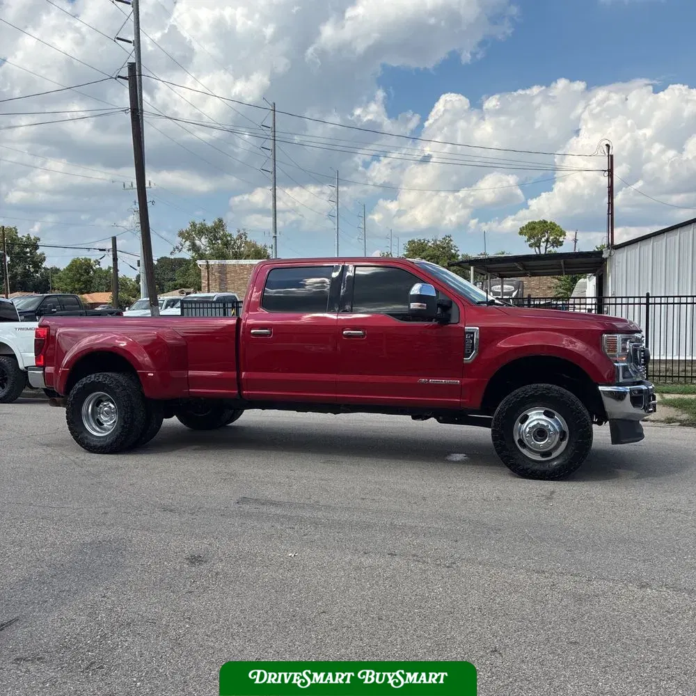2022 Ford F-350 Super Duty Lariat