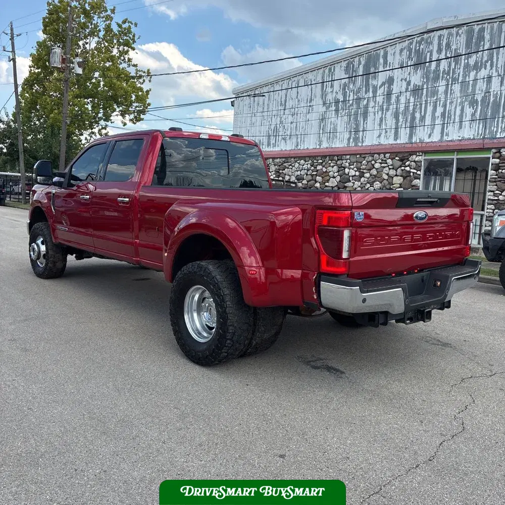 2022 Ford F-350 Super Duty Lariat