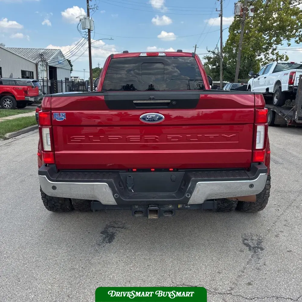 2022 Ford F-350 Super Duty Lariat