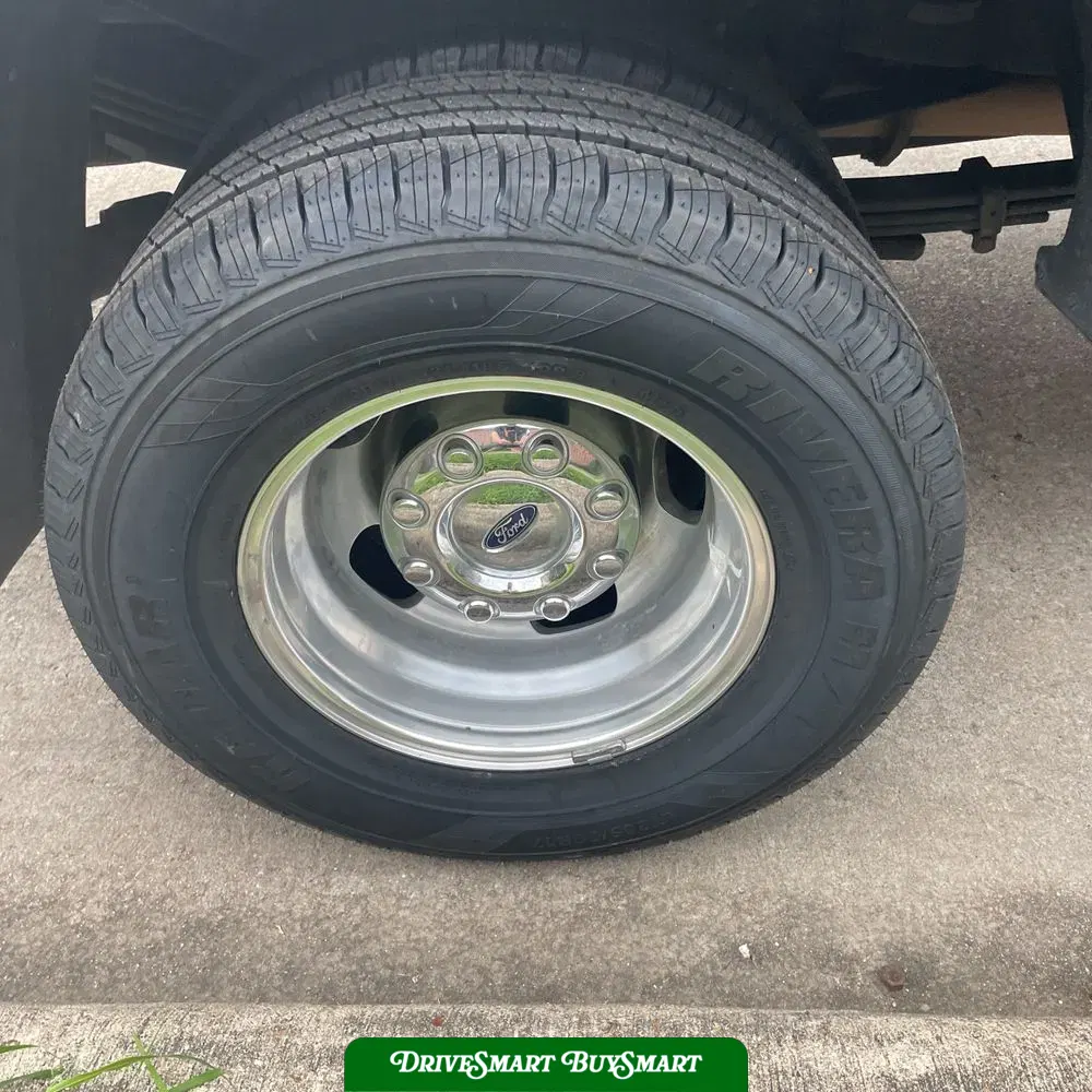 2023 Ford F-350 Super Duty Platinum