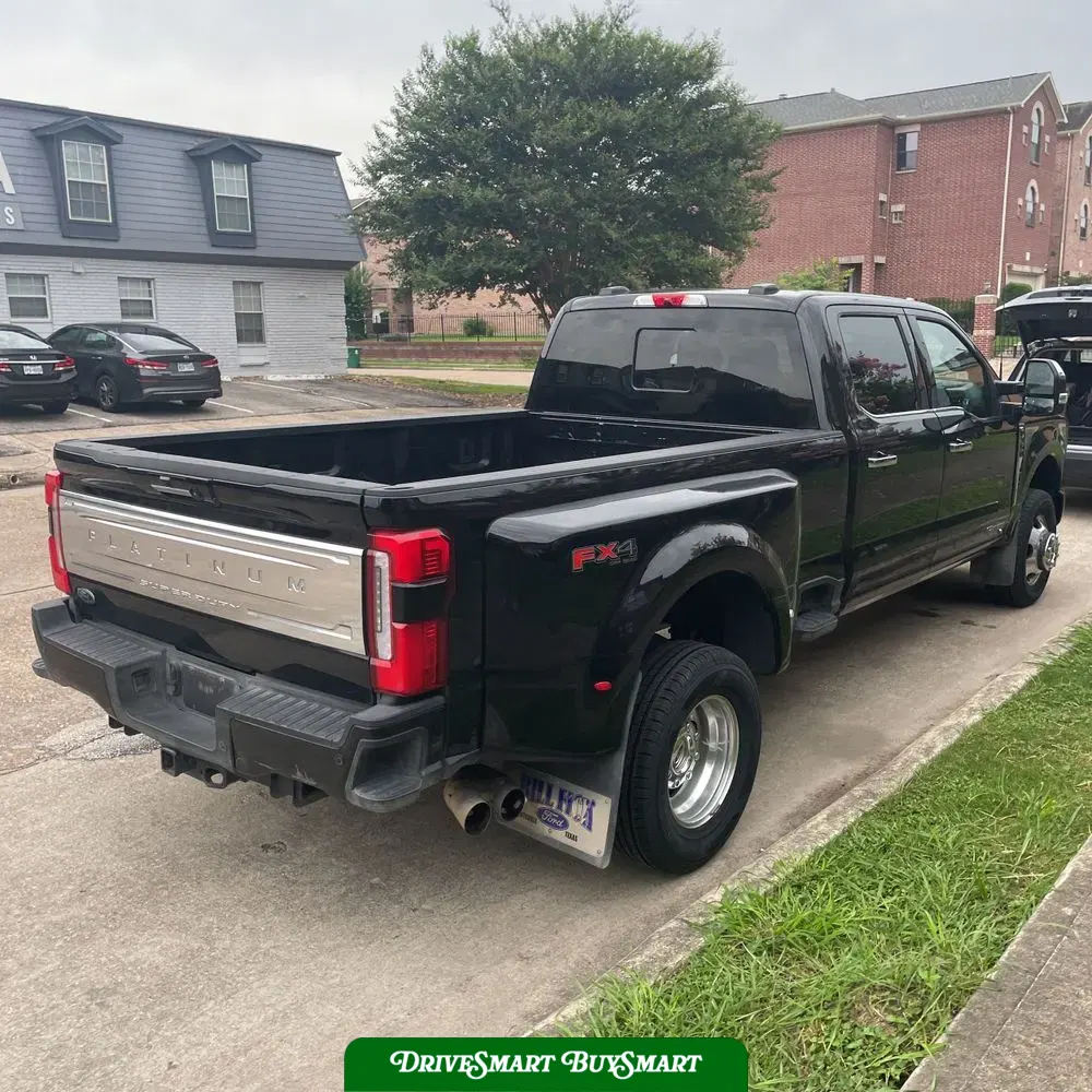 2023 Ford F-350 Super Duty Platinum